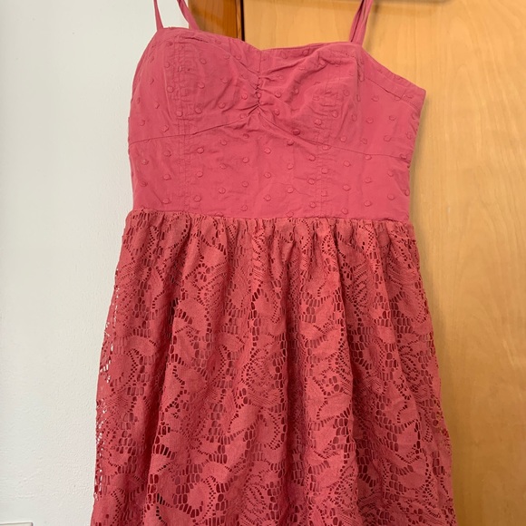 Pink dress - Picture 1 of 2